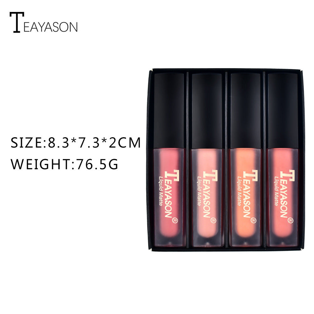 Lippgloss-Set aus vier flüssigen matten Lippglossen